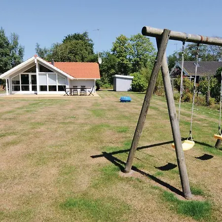 Holiday Stenklovervej * Gedser